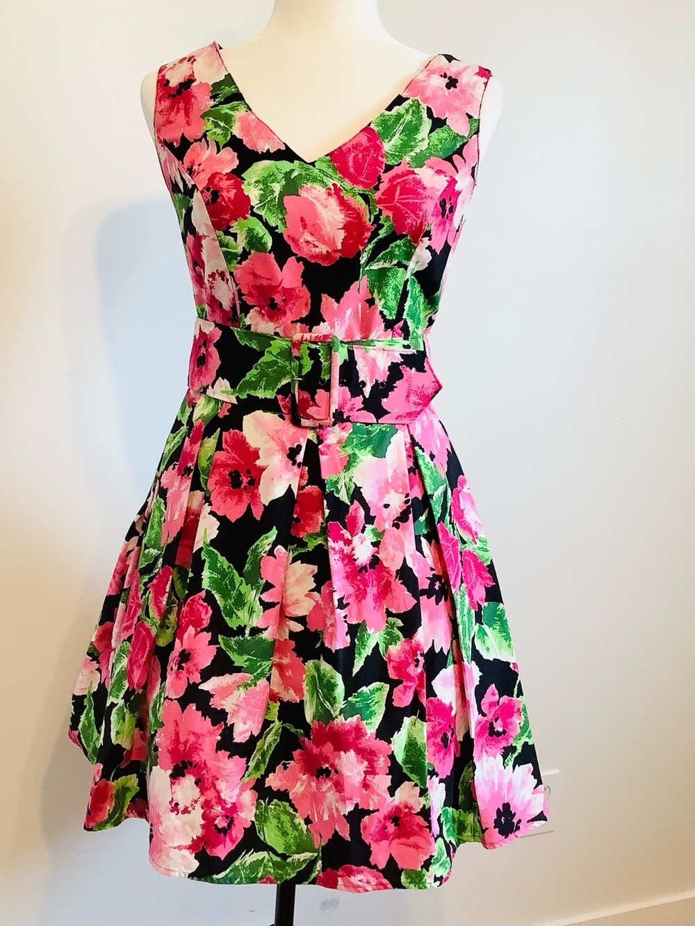 Byer Too! Vintage 1980’s-1990’s Rockabilly style Floral Dress w/ Belt U.S.A Made